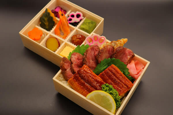 ⑰2160円京重ね折 特選WAGYU西京焼きステーキと鰻の二段折重